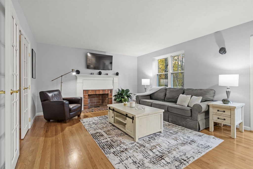 589 North Road Sudbury, MA 01776 - Photo 9 of 37 Gallery Image 9