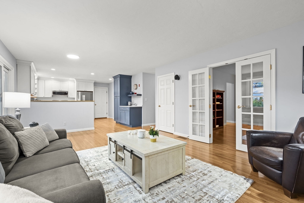 589 North Road Sudbury, MA 01776 - Photo 10 of 37 Gallery Image 10
