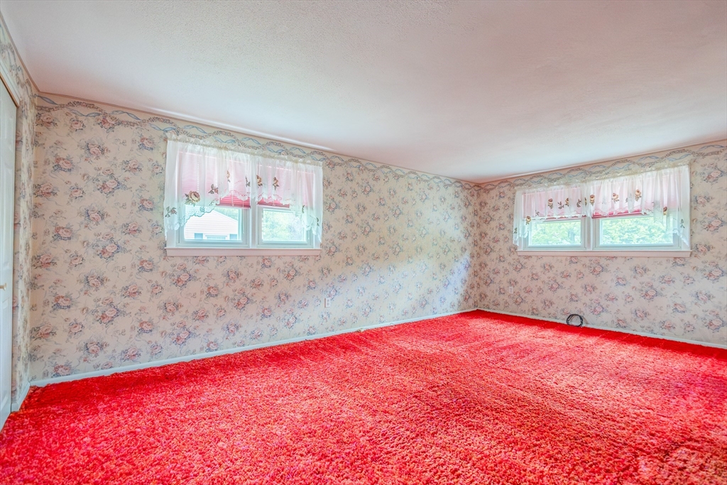 25 Windward Road Lowell, MA 01852 - Photo 17 of 31 Gallery Image 17