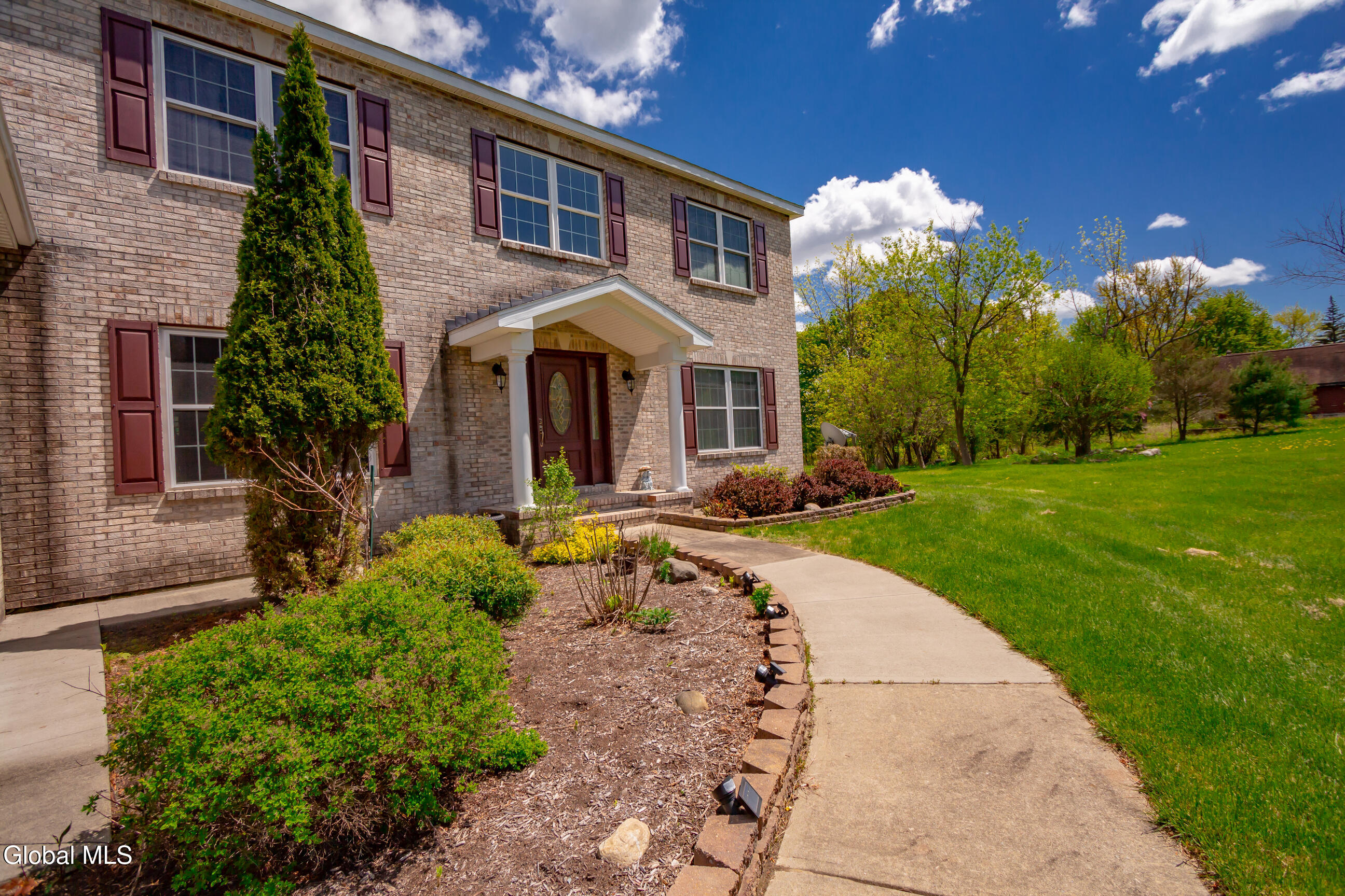 620 Sacandaga Road Glenville, NY 12302 - Photo 7 of 24 620 Sacandaga Rd, Schenectady, NY print-