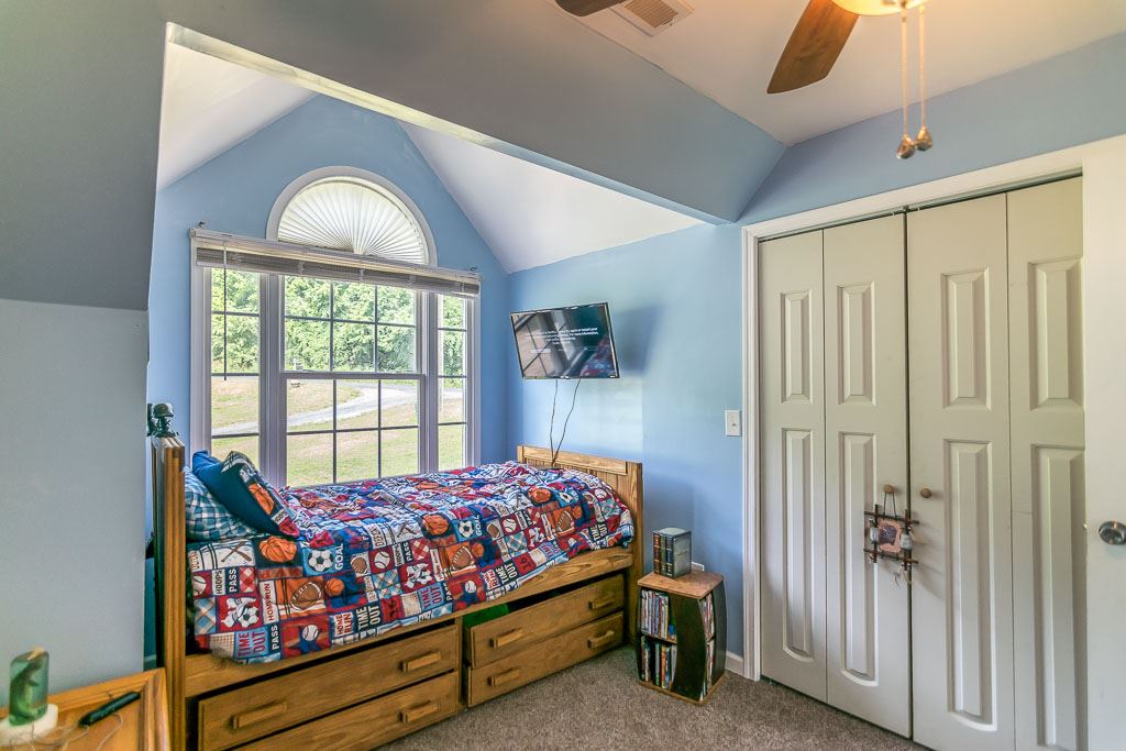 1283 Union Church Road Churchville, VA 24421 - Photo 40 of 50 a bedroom with furniture and a window