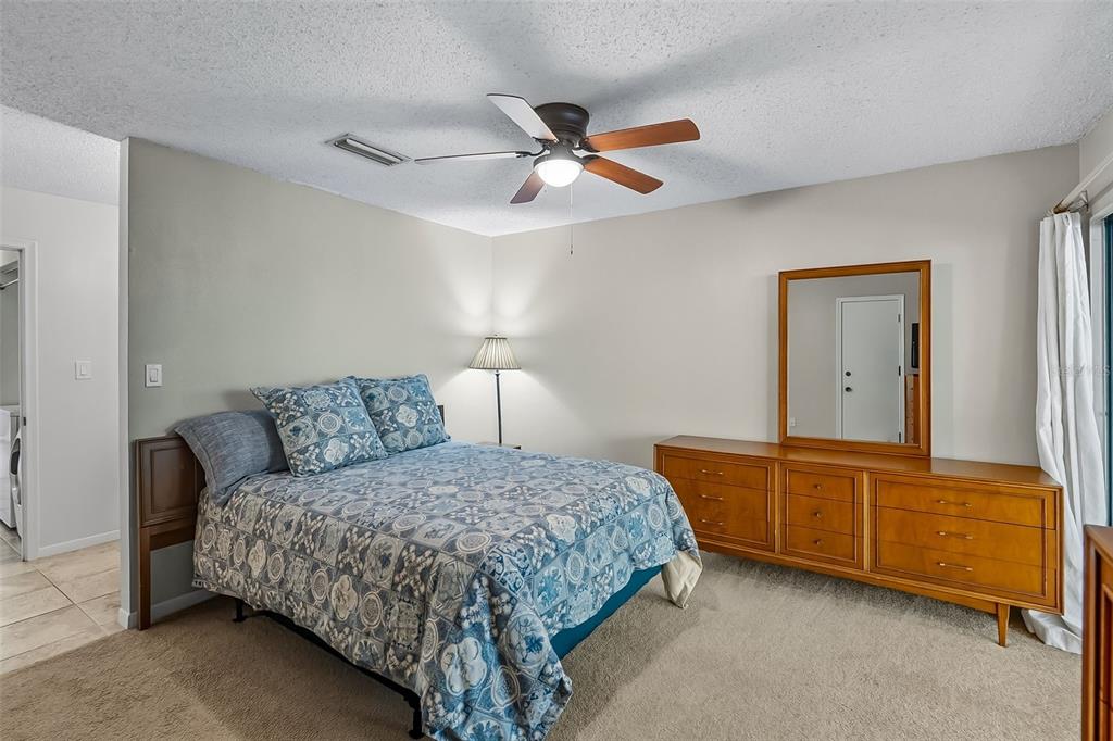 2746 Southwest 14th Drive, Unit 2746 Gainesville, FL 32608 - Photo 17 of 41