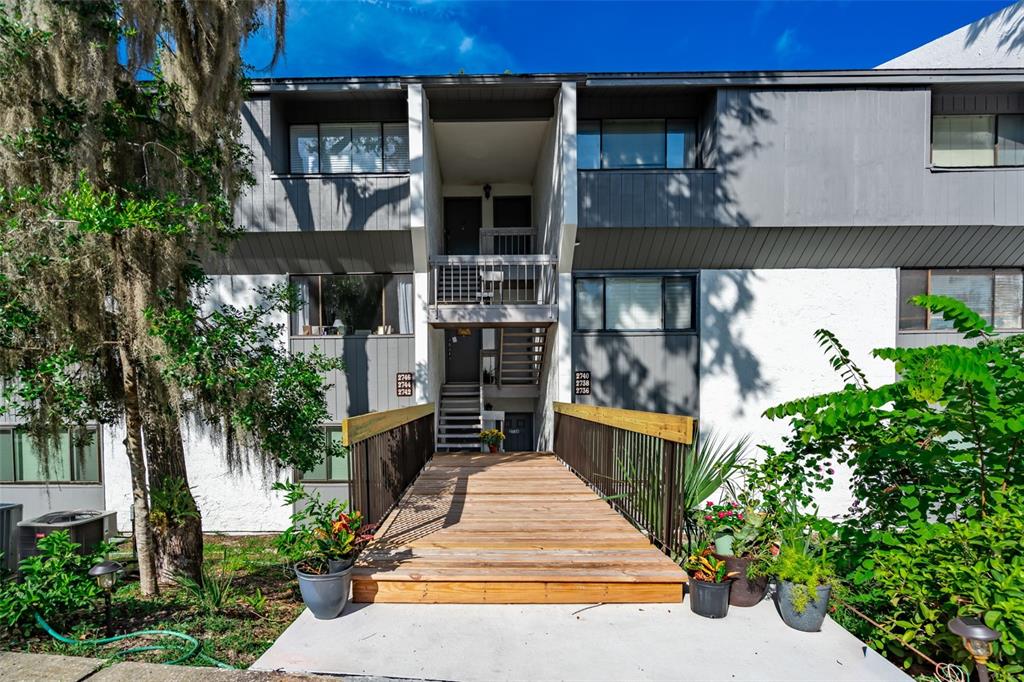2746 Southwest 14th Drive, Unit 2746 Gainesville, FL 32608 - Photo 2 of 41