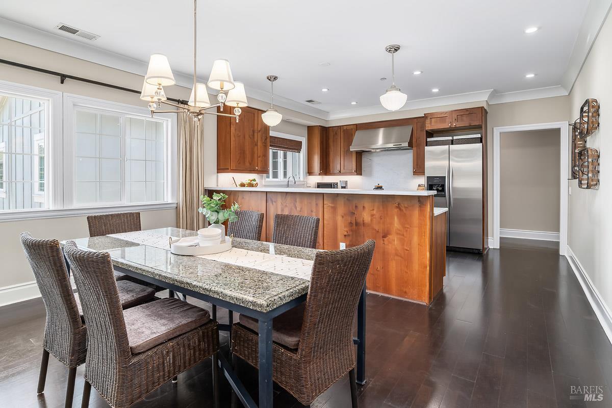 56 Mooring Road San Rafael, CA 94901 - Photo 11 of 45