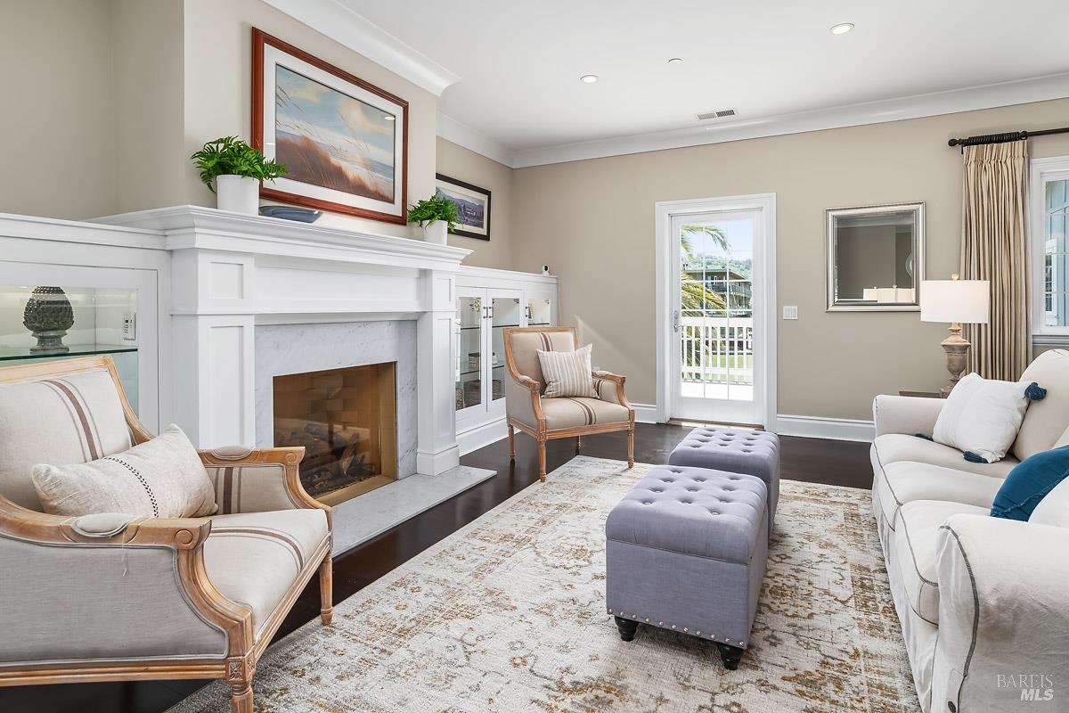 56 Mooring Road San Rafael, CA 94901 - Photo 7 of 45