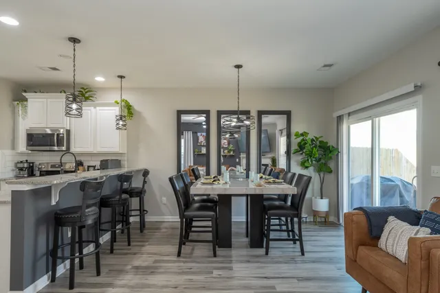 $274,900 | 416 North Ivestor Court, Inman, SC 29349