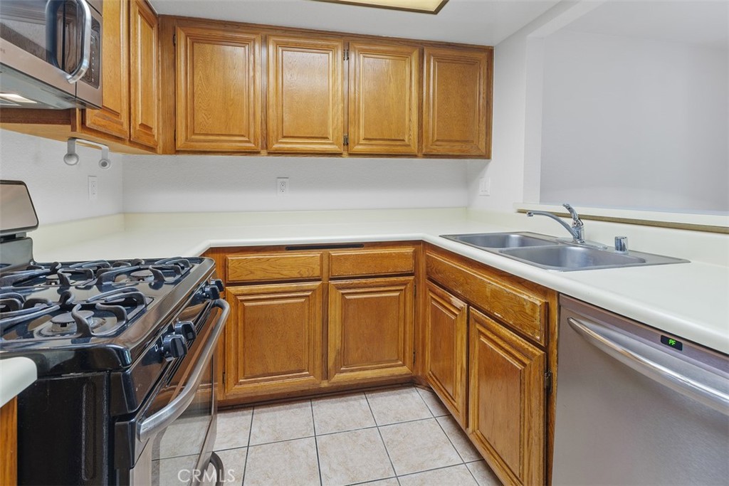 600 Central Riverside, CA 92507 - Photo 16 of 36 Gallery Image 16