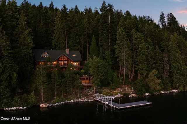 $3,300,000 | 470 Rough Road, Sagle, ID 83860