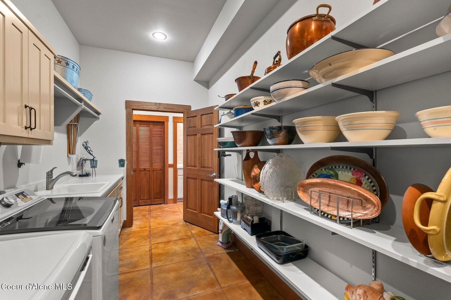 470 Rough Road Sagle, ID 83860 - Photo 35 of 127 035_20_DSC02917