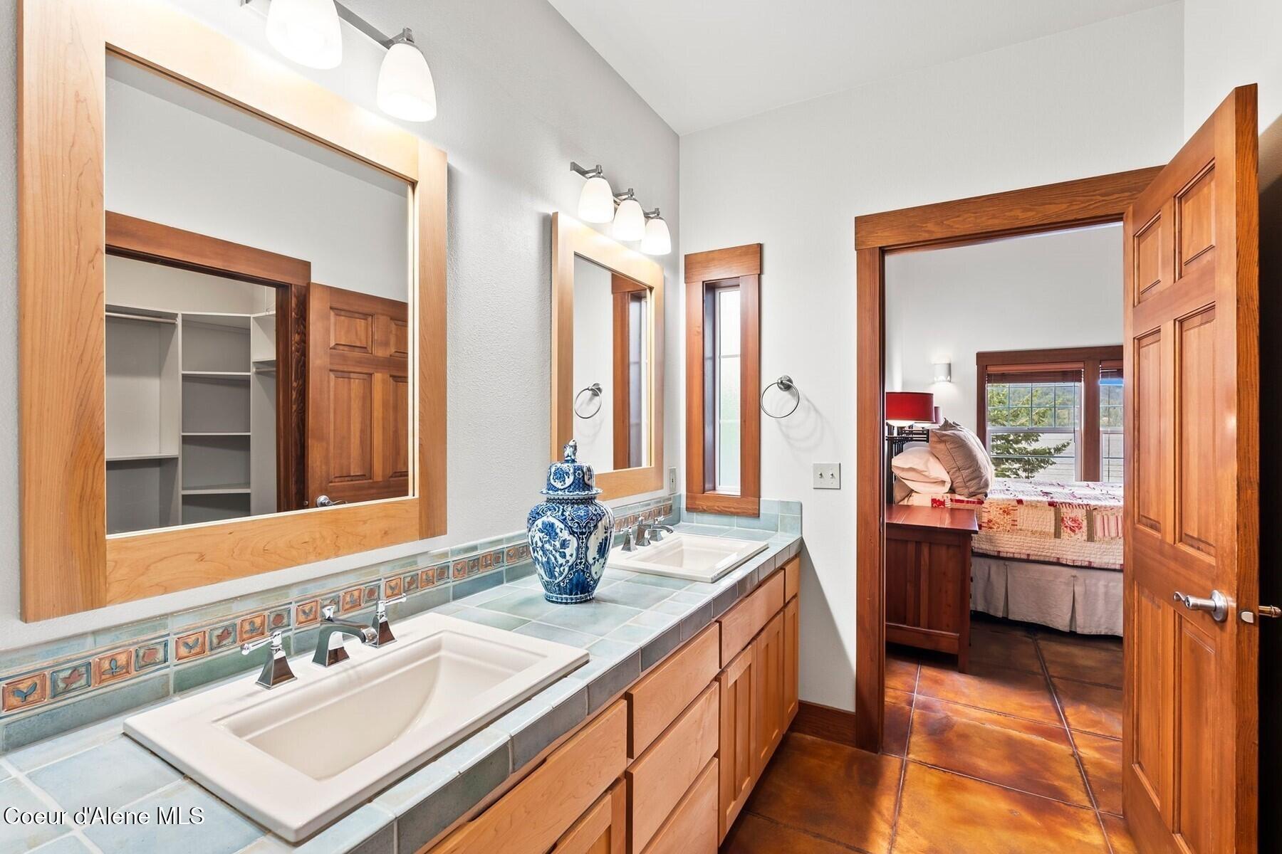 470 Rough Road Sagle, ID 83860 - Photo 41 of 127 041_54_DSC02802