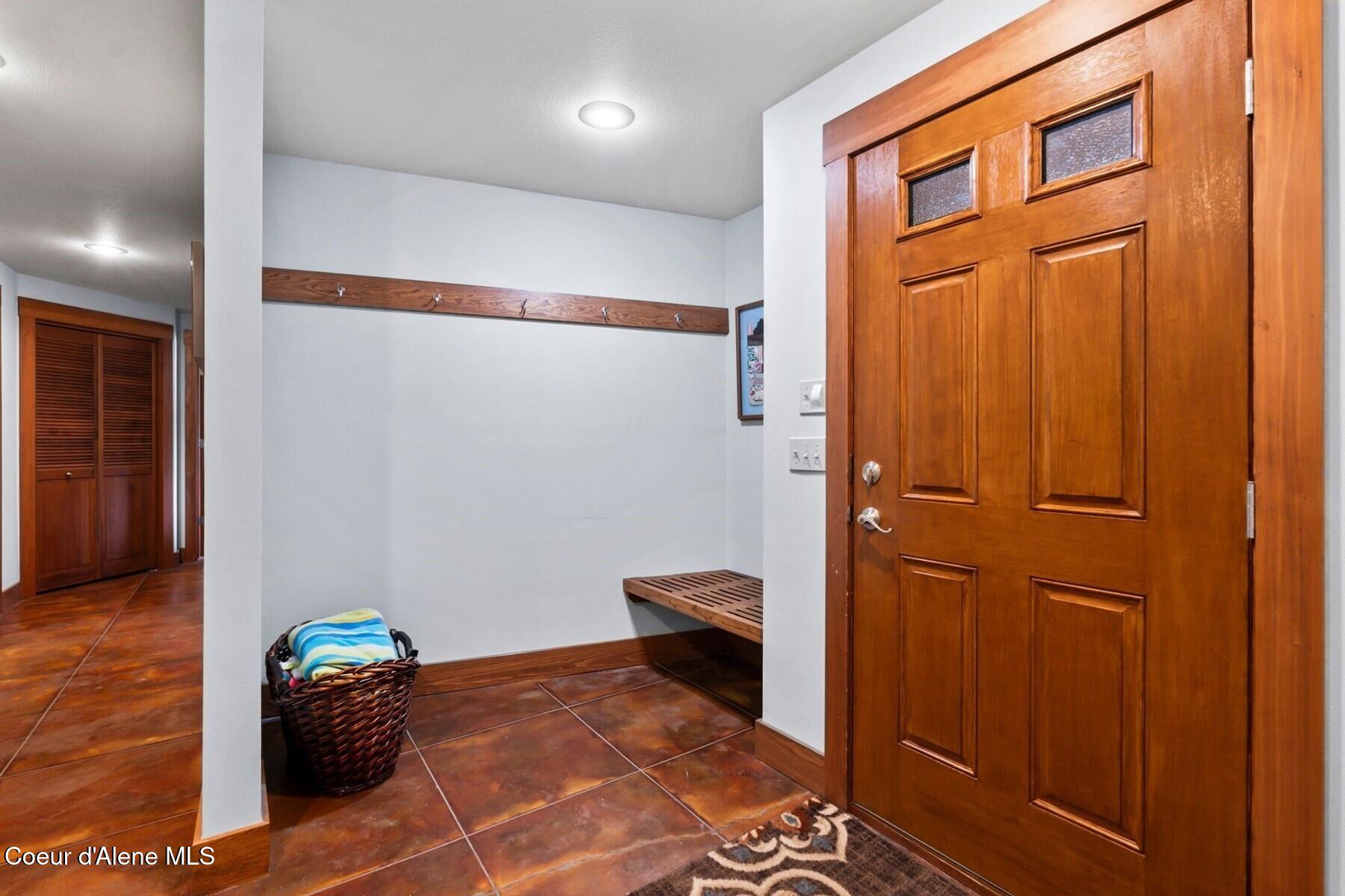 470 Rough Road Sagle, ID 83860 - Photo 71 of 127 071_90_DSC03117