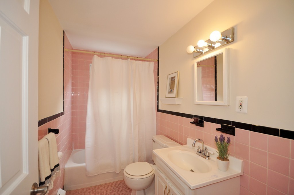 118 Decatur Street, Unit 6 Arlington, MA 02474 - Photo 12 of 14 Gallery Image 12