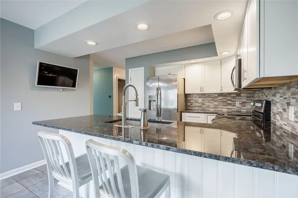 $224,900 | 12 Kettering Drive, Greece, NY 14612