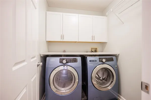 $224,900 | 12 Kettering Drive, Greece, NY 14612