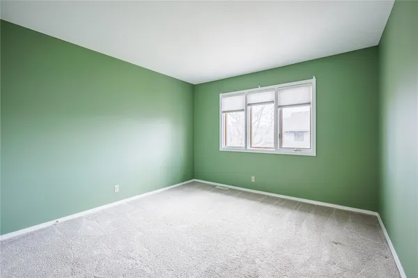 $224,900 | 12 Kettering Drive, Greece, NY 14612
