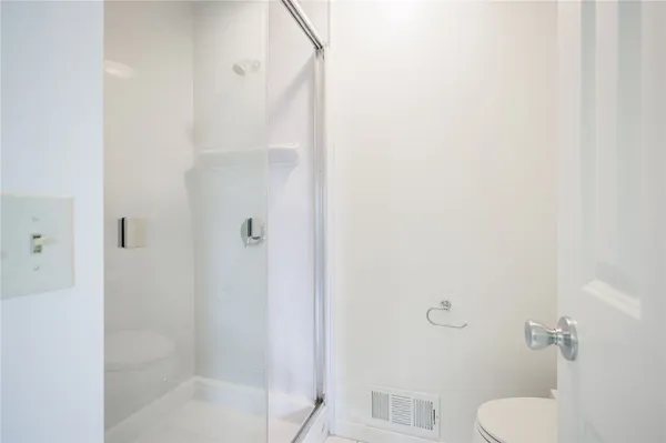 $224,900 | 12 Kettering Drive, Greece, NY 14612