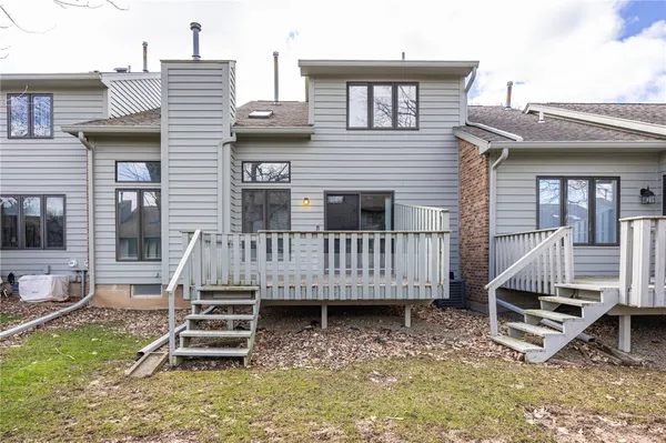 $224,900 | 12 Kettering Drive, Greece, NY 14612