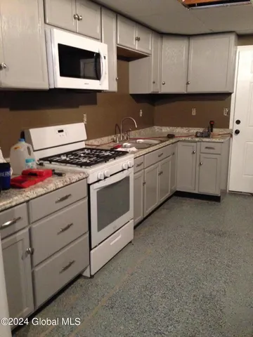 $425,000 | 336 Highway 29, Greenwich, NY 12834