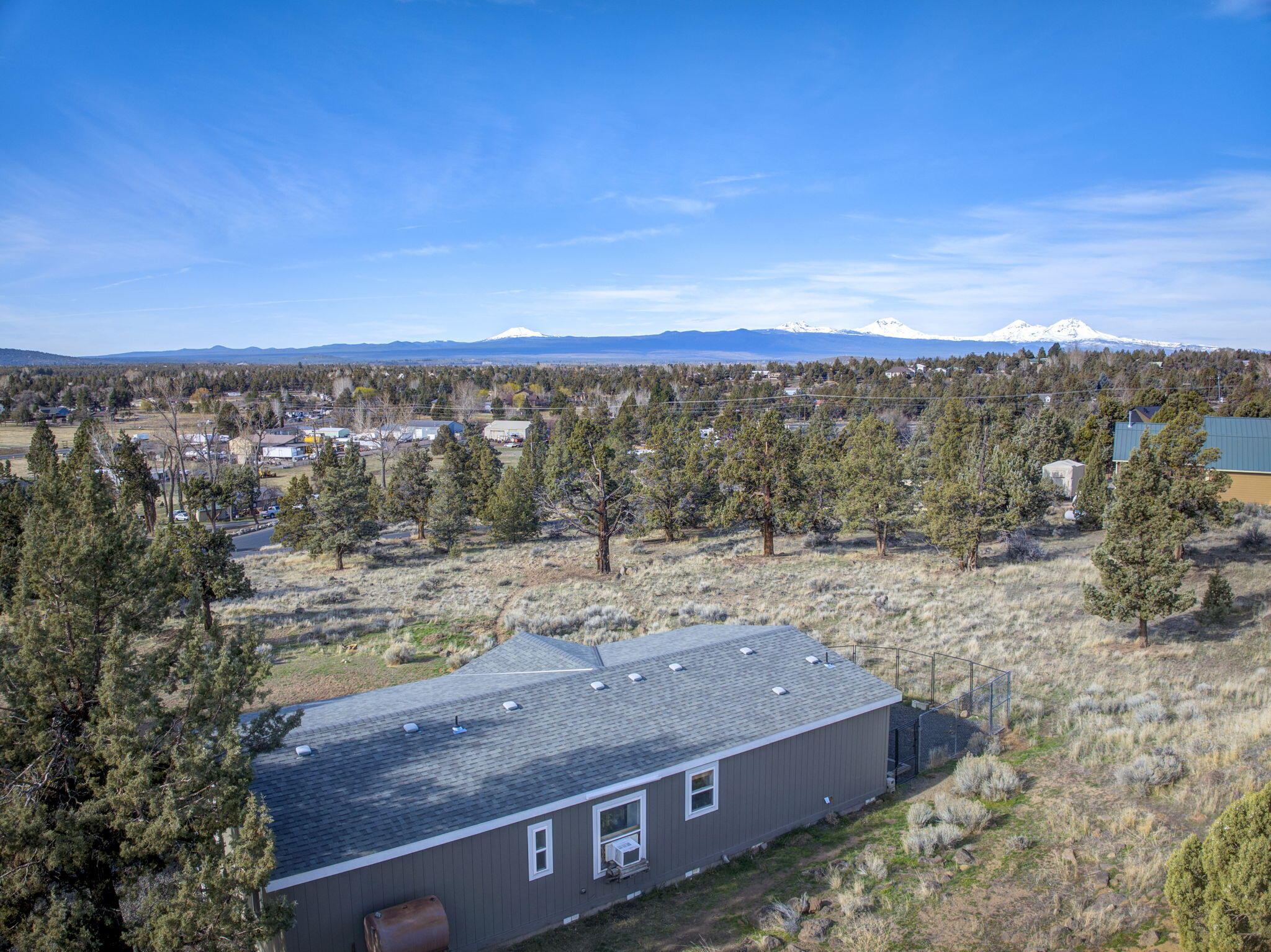 21070 Robin Avenue Bend, OR 97703 - Photo 47 of 62 42-web-or-mls-21070 Robin Avenue Exterio