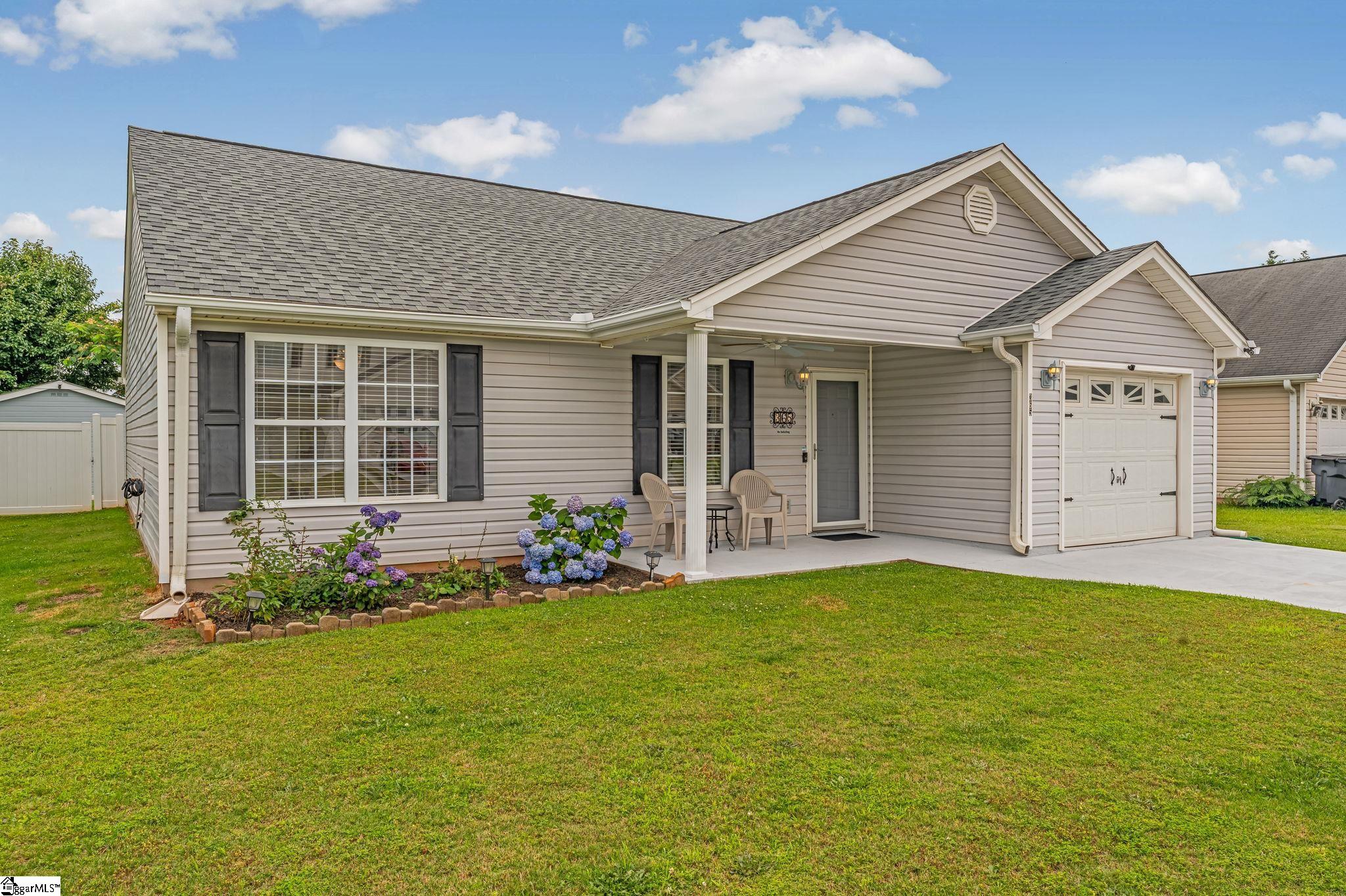 365 Honor Road Duncan, SC 29334 - Photo 2 of 29 Gallery Image 2