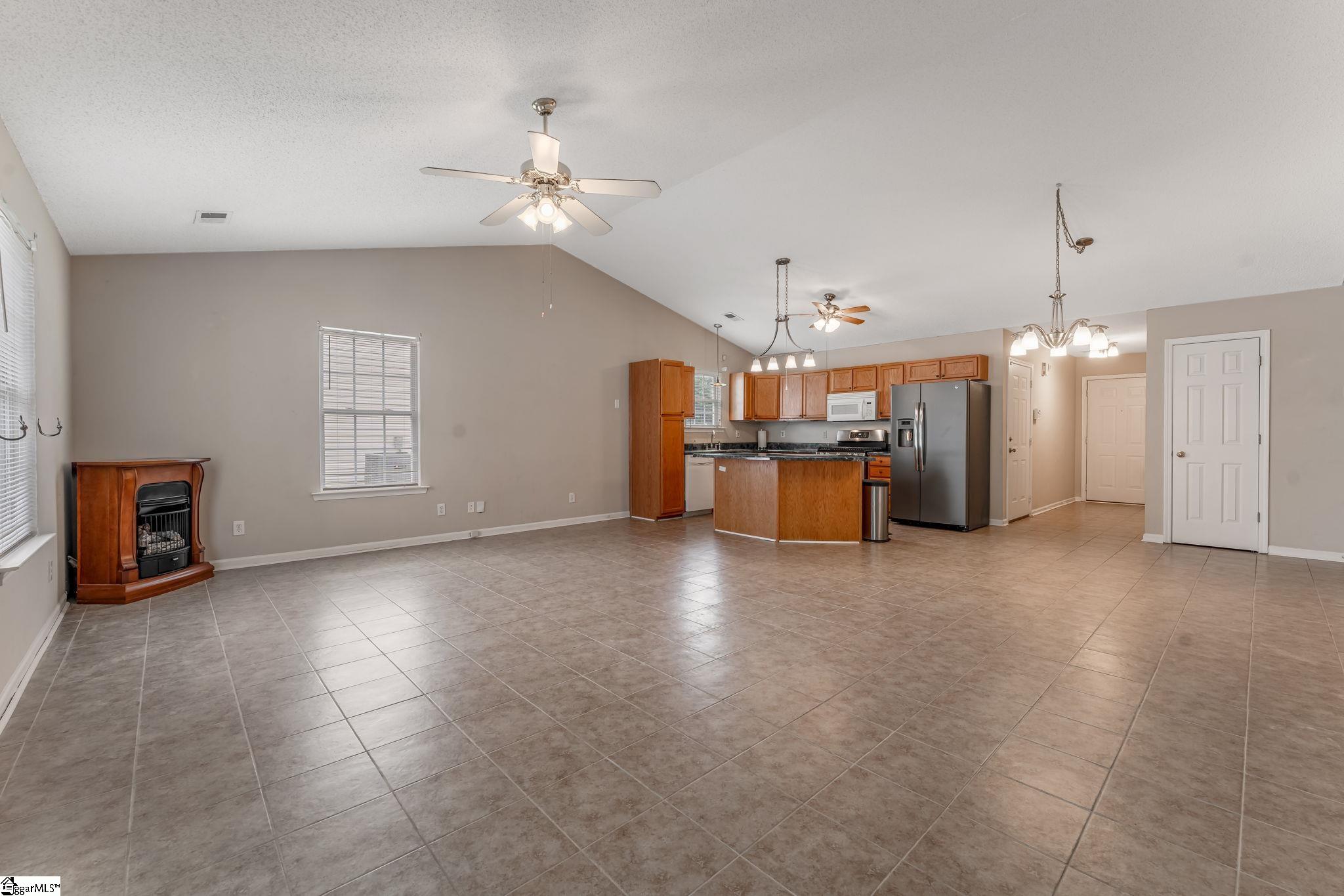 365 Honor Road Duncan, SC 29334 - Photo 5 of 29 Gallery Image 5