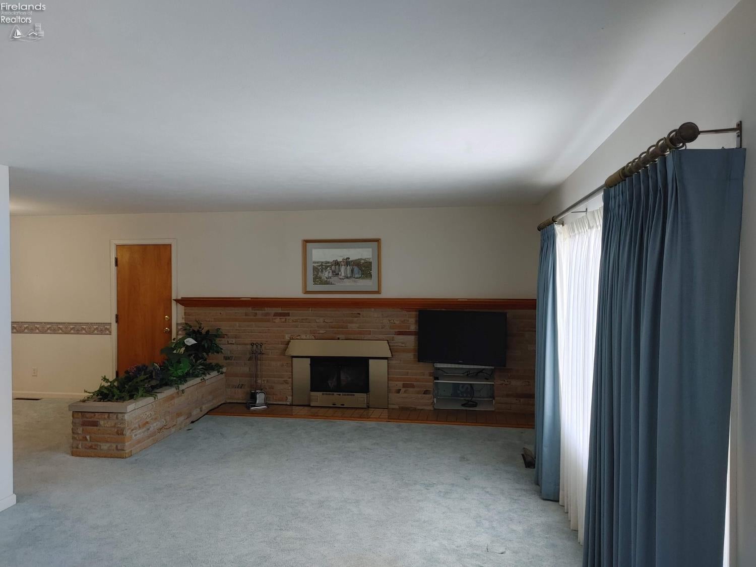 1902 Tiffin Road Fremont, OH 43420 - Photo 3 of 36 Gallery Image 3