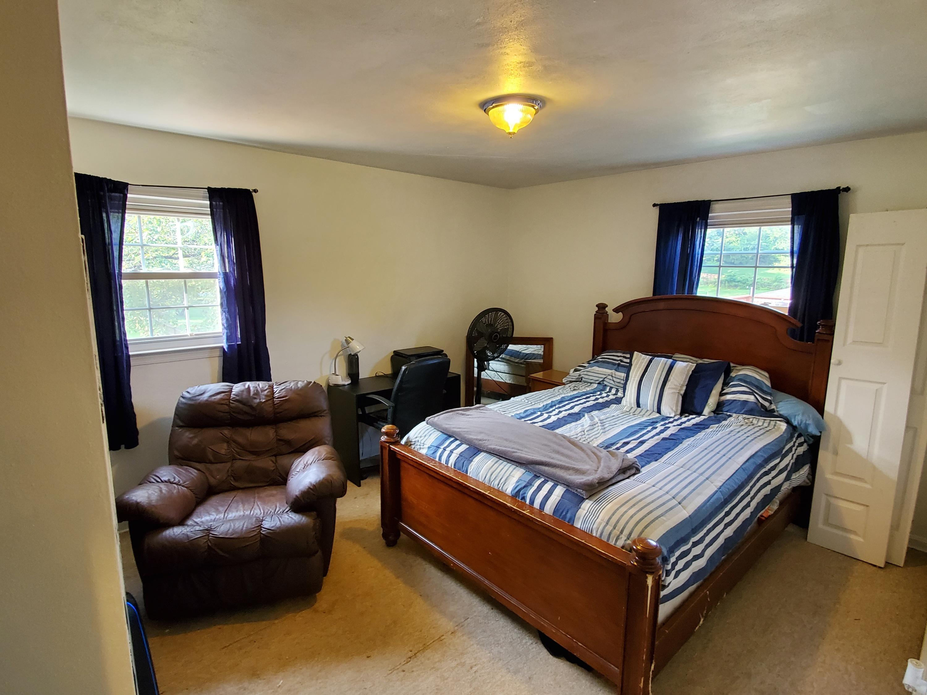 5308 Grandin Rd Extension Roanoke, VA 24018 - Photo 21 of 30 Bedroom