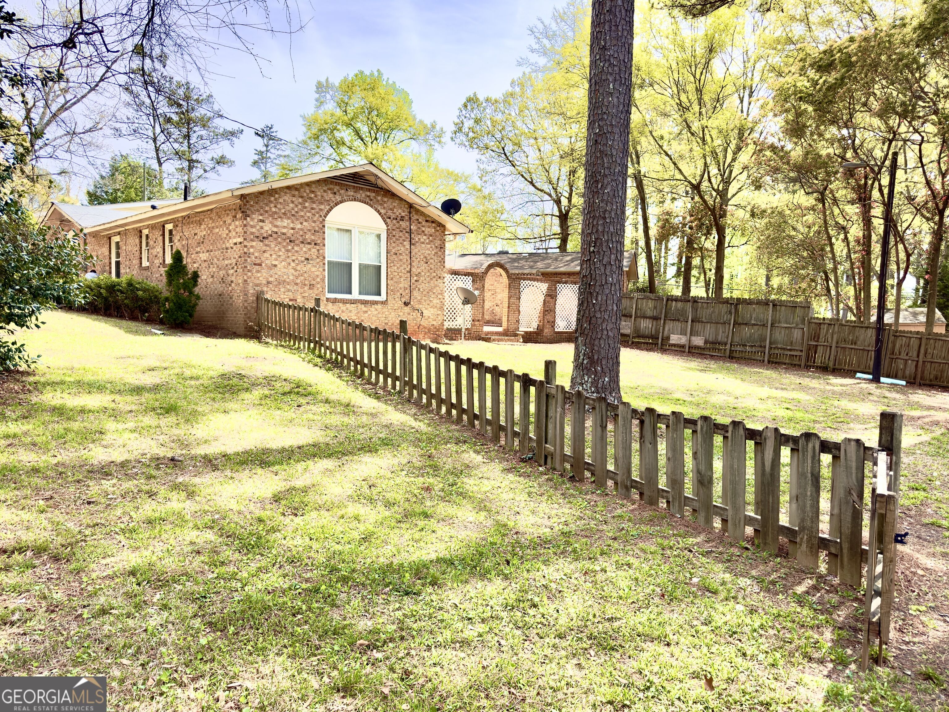 1945 Harts Mill Road Northeast Atlanta, GA 30341 - Photo 4 of 9 Gallery Image 4