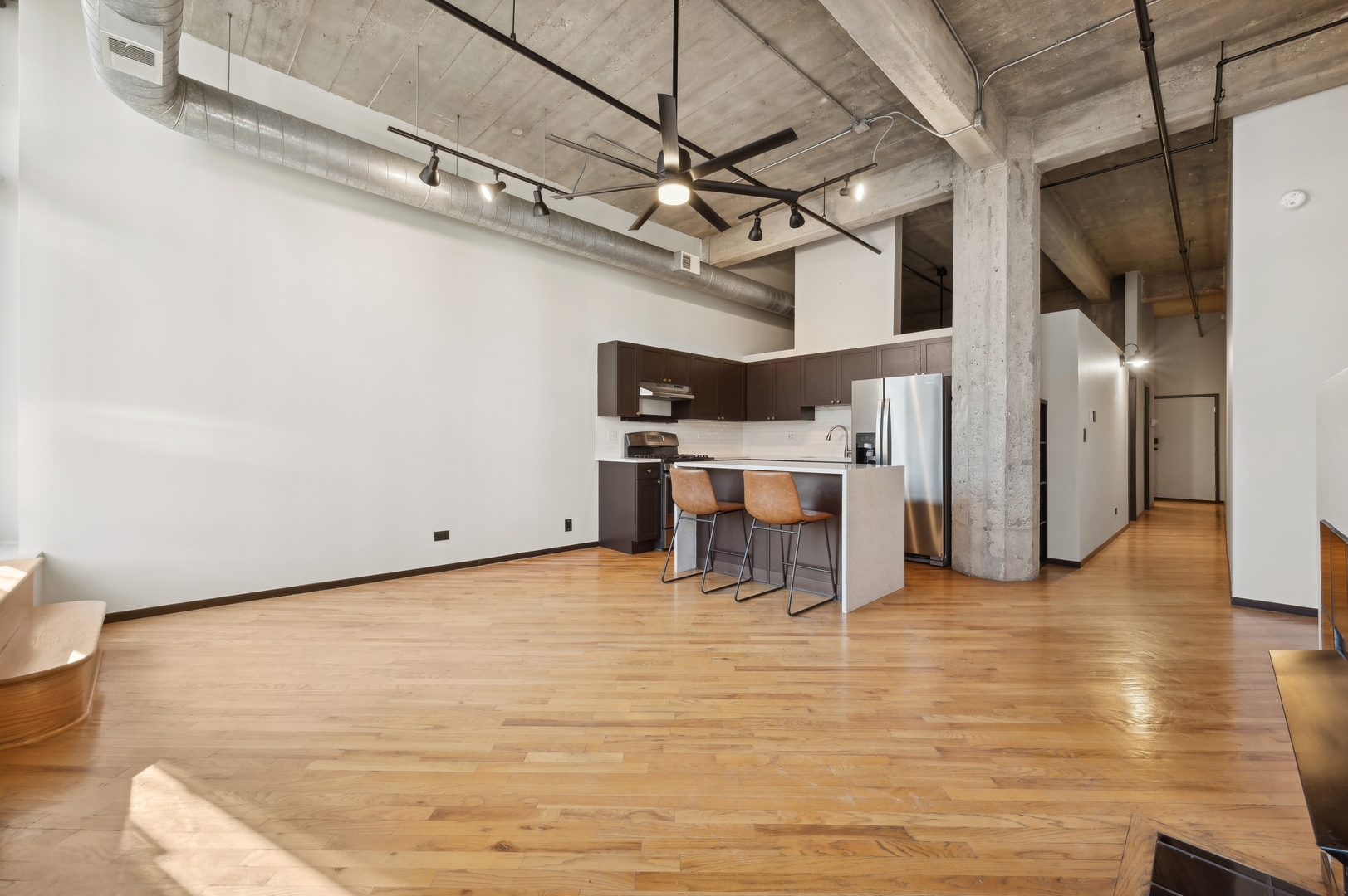 843 West Adams Street, Unit 407 Chicago, IL 60607 - Photo 12 of 23 Gallery Image 12