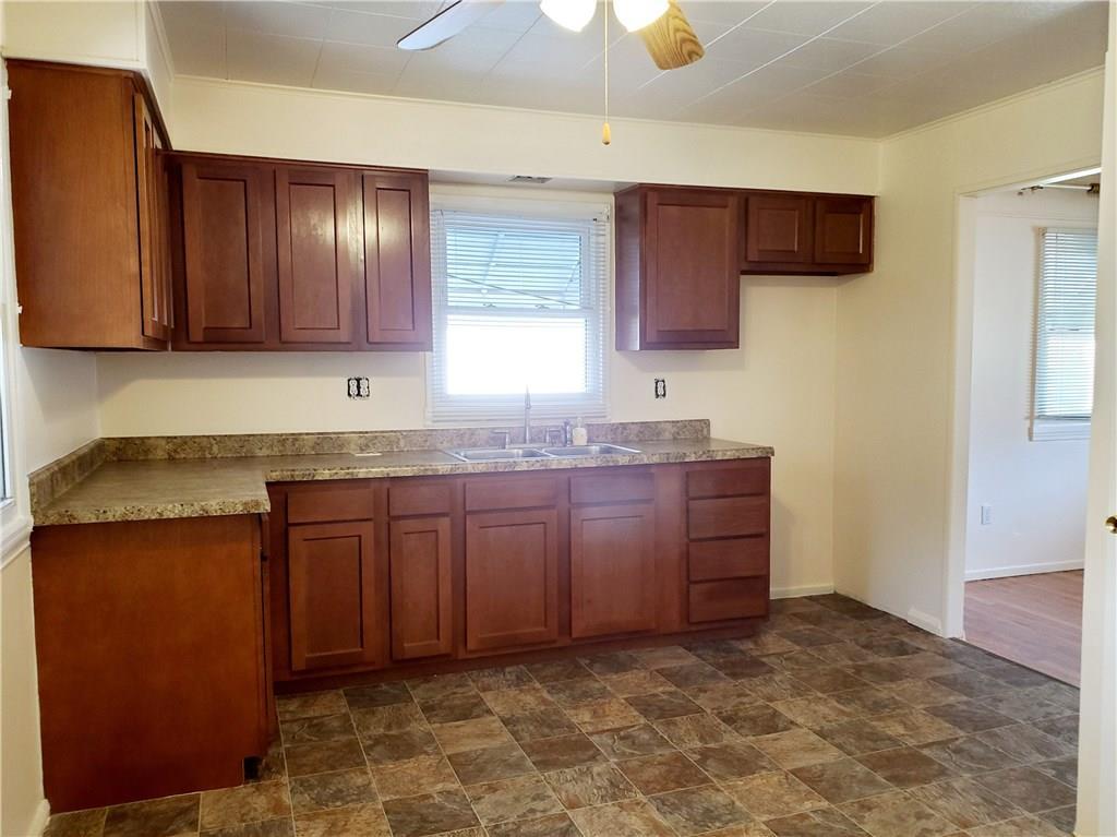 405 Reames Avenue Springfield, OH 45505 - Photo 8 of 21 Gallery Image 8