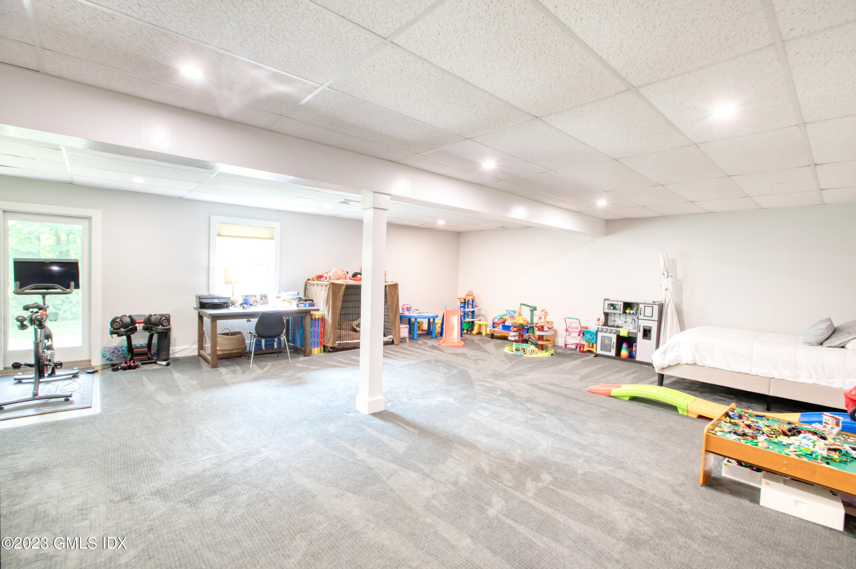 340 Webbs Hill Road Stamford, CT 06903 - Photo 32 of 36 a view of a room with gym equipment