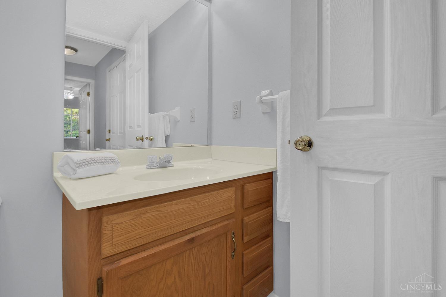 5769 Cheviot Road, Unit 2C Cincinnati, OH 45247 - Photo 25 of 30