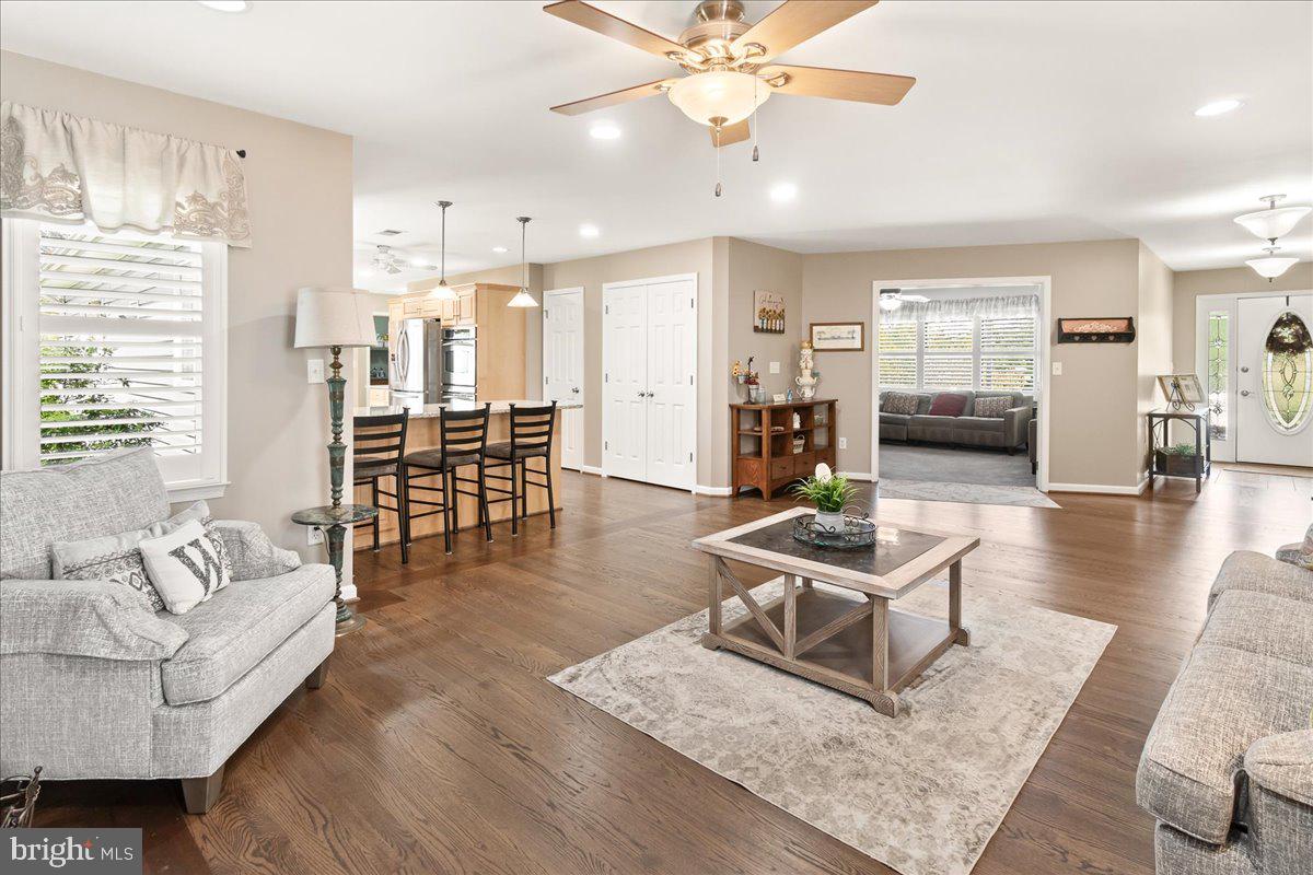 28620 Clarksburg Road Damascus, MD 20872 - Photo 14 of 79 Welcome Home! Open and Inviting Living Space!
