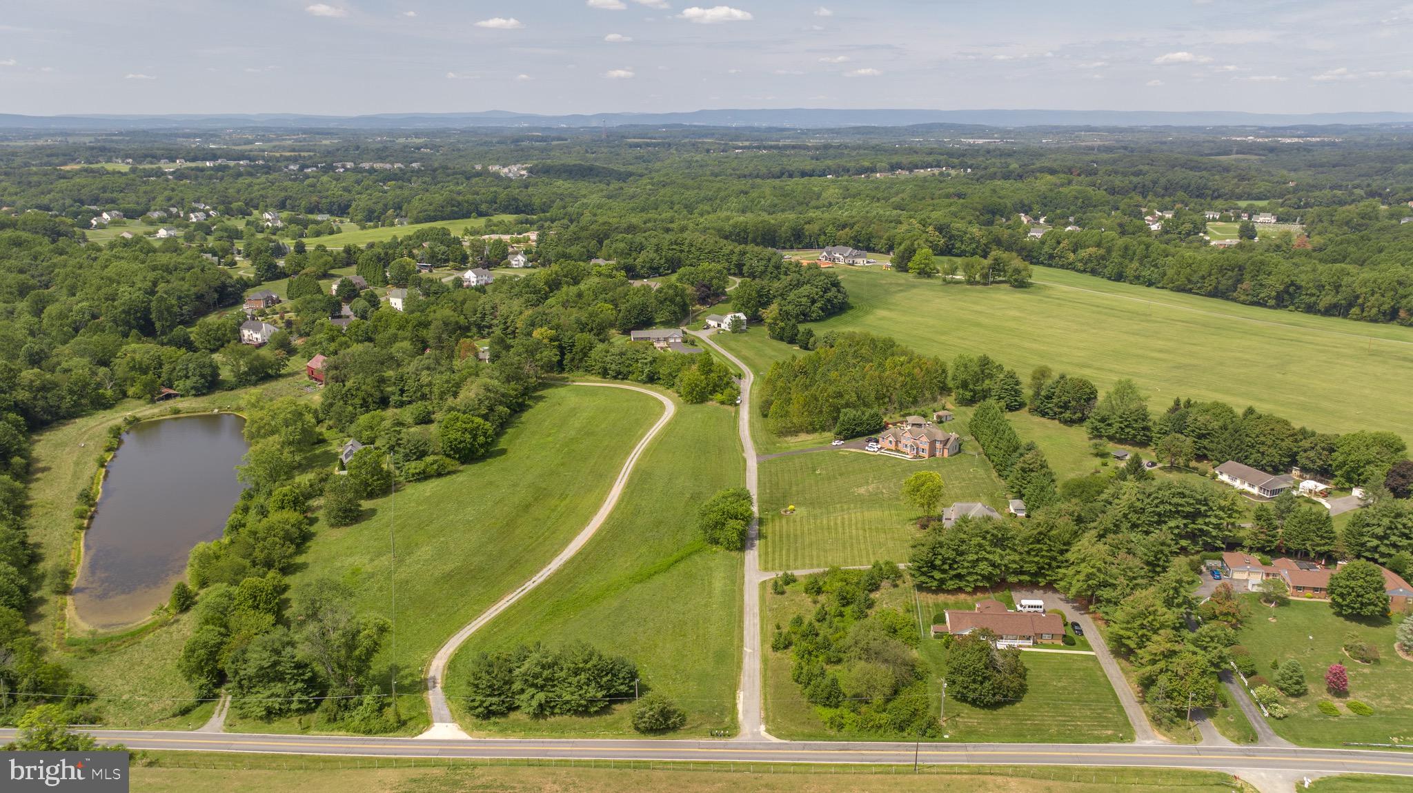 28620 Clarksburg Road Damascus, MD 20872 - Photo 10 of 79 Perfect Location!