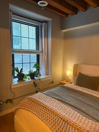 $3,995 | 101 Broad Street, Unit 4D, Boston, MA 02110