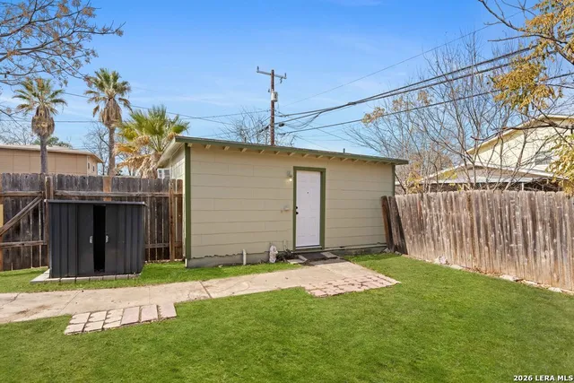 $875 | 801 Rittiman Road, Unit B, San Antonio, TX 78209