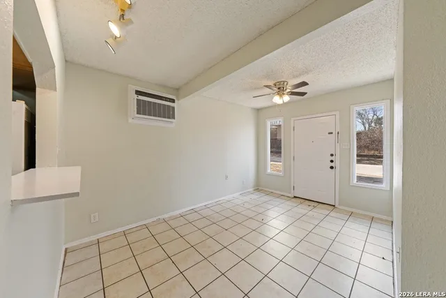 $875 | 801 Rittiman Road, Unit B, San Antonio, TX 78209