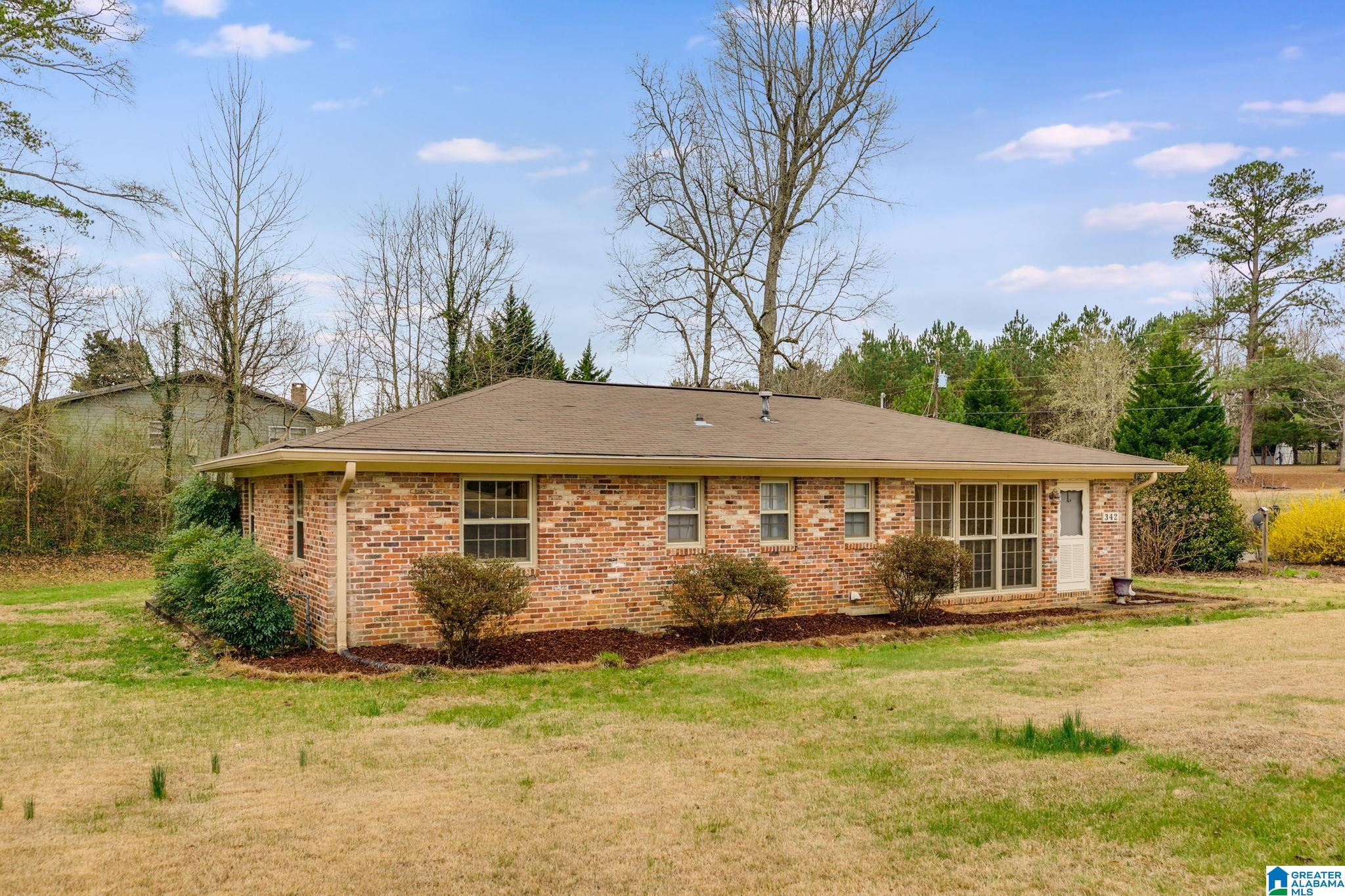342 Brockford Road Heflin, AL 36264 - Photo 3 of 23
