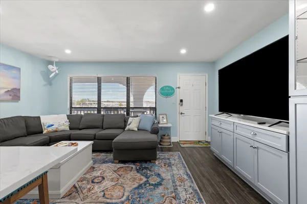 $239,000 | 903 Northwest Ave A, Carrabelle, FL 32322