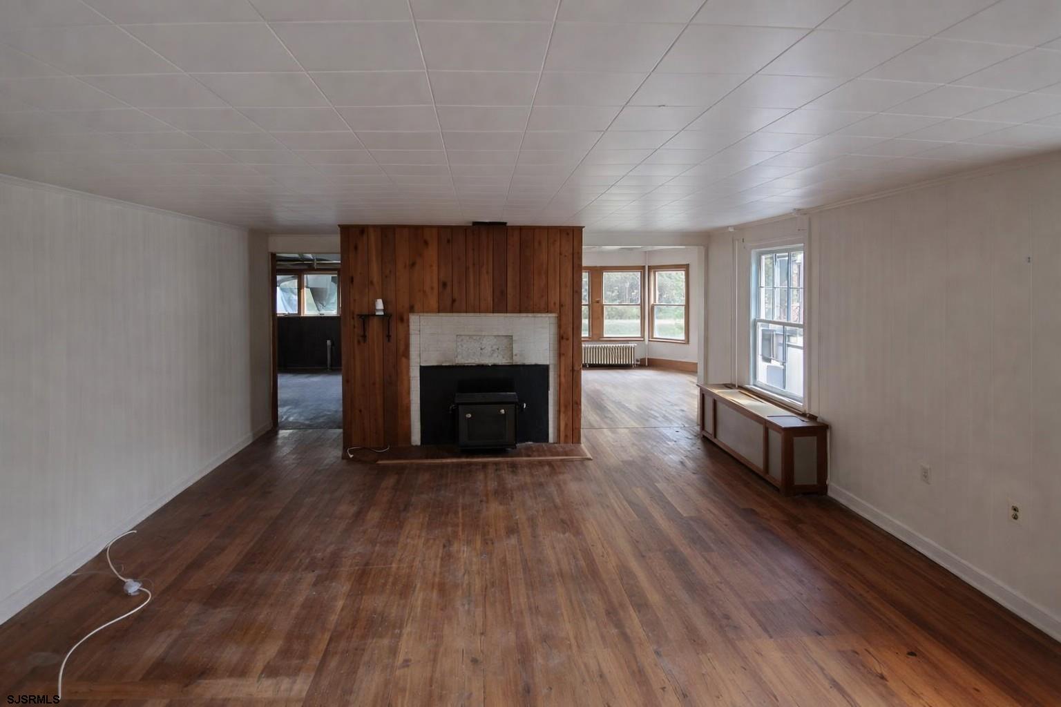 639 Chestnut Neck Road Port Republic, NJ 08241 - Photo 6 of 26