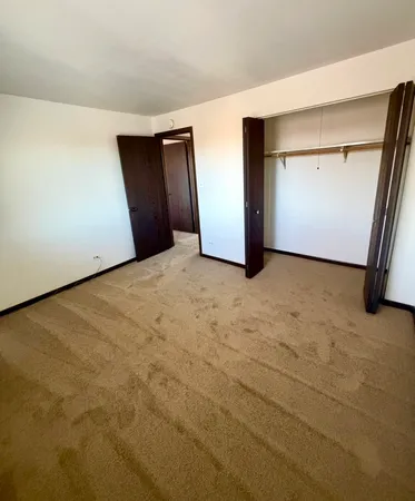 $1,300 | 8549 151st Street, Unit 3E, Orland Park, IL 60462