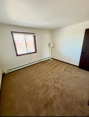 $1,300 | 8549 151st Street, Unit 3E, Orland Park, IL 60462