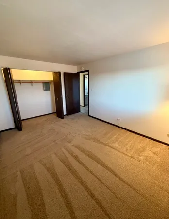 $1,300 | 8549 151st Street, Unit 3E, Orland Park, IL 60462