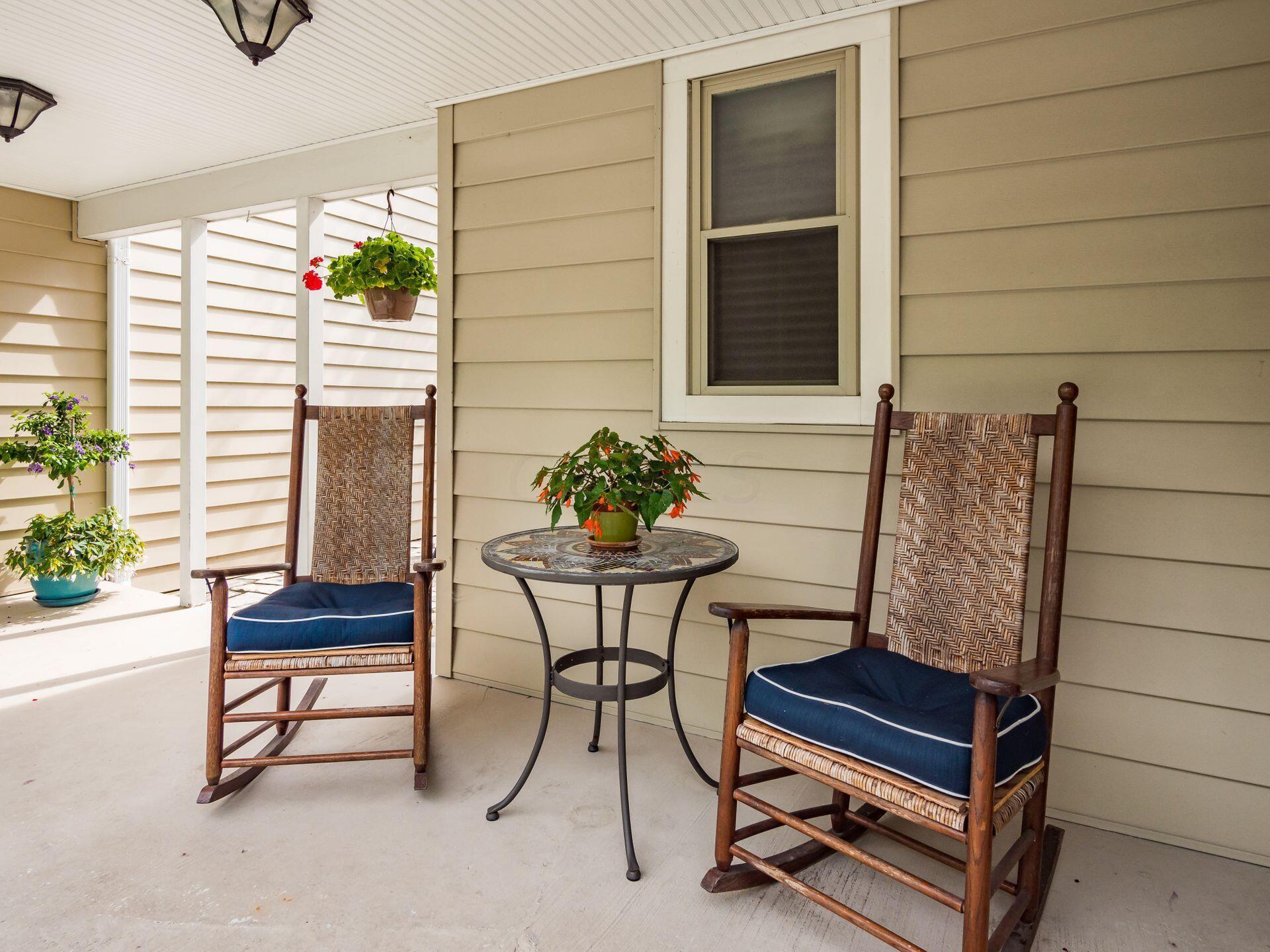 363 South Kellner Road Columbus, OH 43209 - Photo 53 of 72 Breezeway Patio