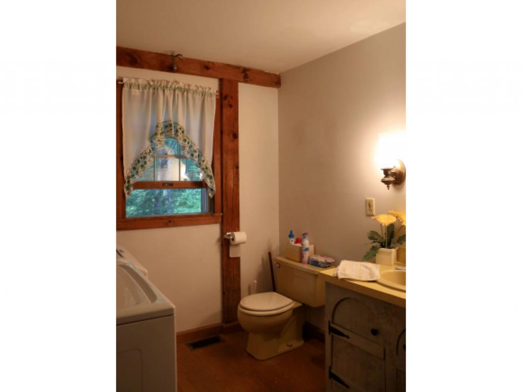 62 Wash Pond Road Hampstead, NH 03841 - Photo 15 of 28