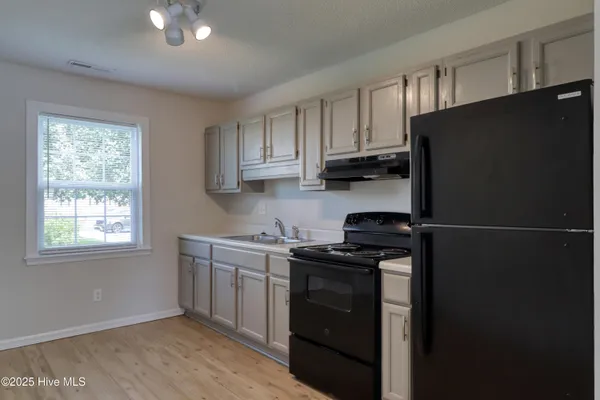 $1,050 | 2314 Indian Drive, Unit C2, Jacksonville, NC 28546