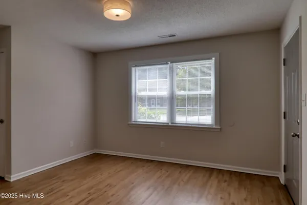 $1,050 | 2314 Indian Drive, Unit C2, Jacksonville, NC 28546