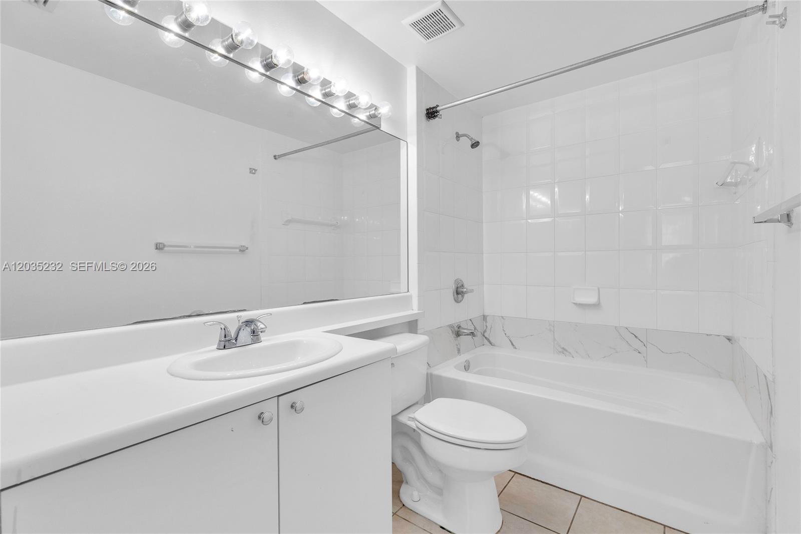 8000 North Nob Hill Road, Unit 106 Tamarac, FL 33321 - Photo 12 of 30