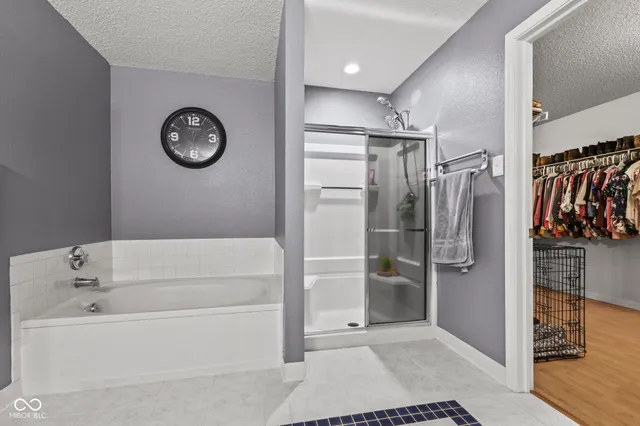 $400,000 | 14886 Redcliff Drive, Noblesville, IN 46062