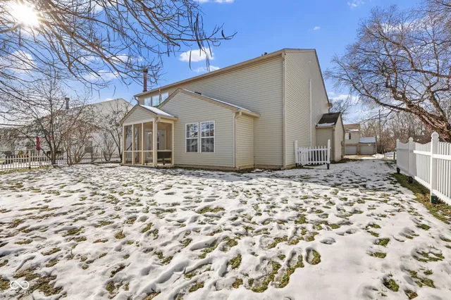 $400,000 | 14886 Redcliff Drive, Noblesville, IN 46062